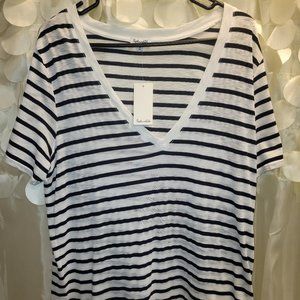 NWT Splendid brand Womens Basic DEEP V-neck Burner Tee